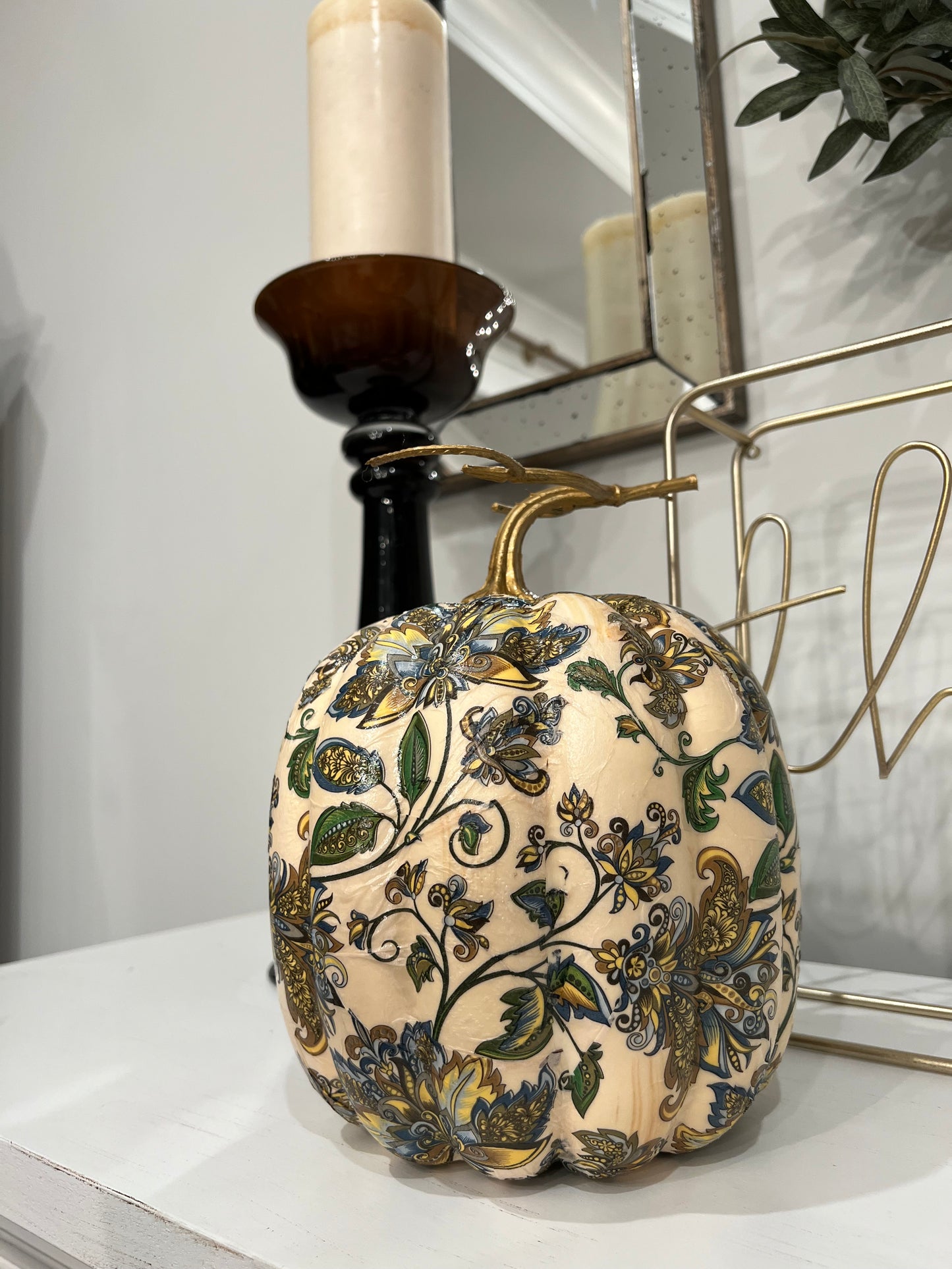 Navy Baroque Pumpkin